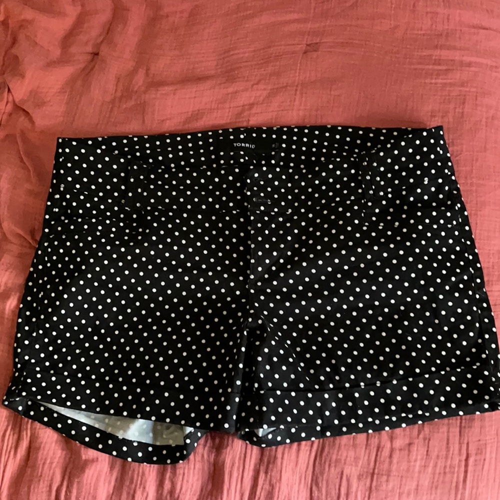 Torrid Short size 14